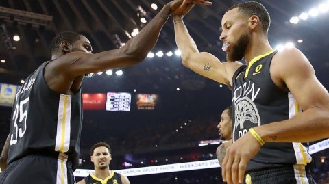 NBA比分预测总决赛：最强矛盾对决能否重塑联盟格局？