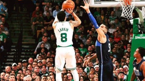 不止于号码！盘点NBA最著名的五号球员，他靠5号完成家族传承