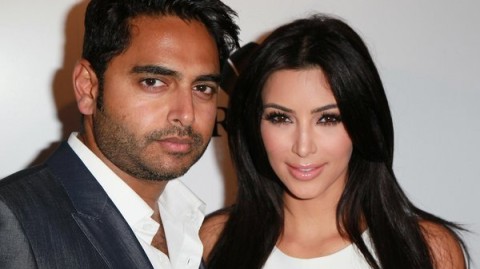 回顾二零一一年金卡戴珊在贝弗利山庄晚宴的经典合影，从名媛到商业帝国掌舵人